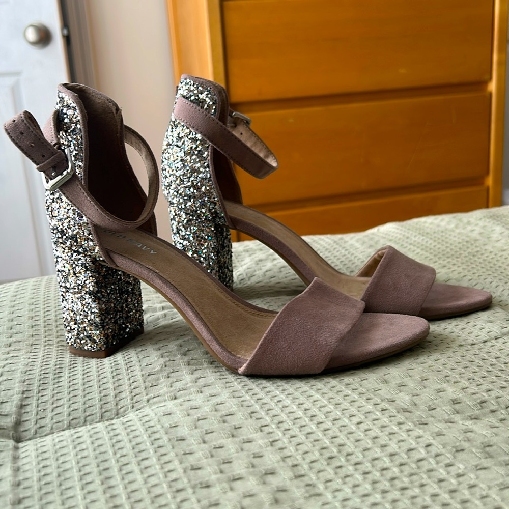 Never Worn Heels